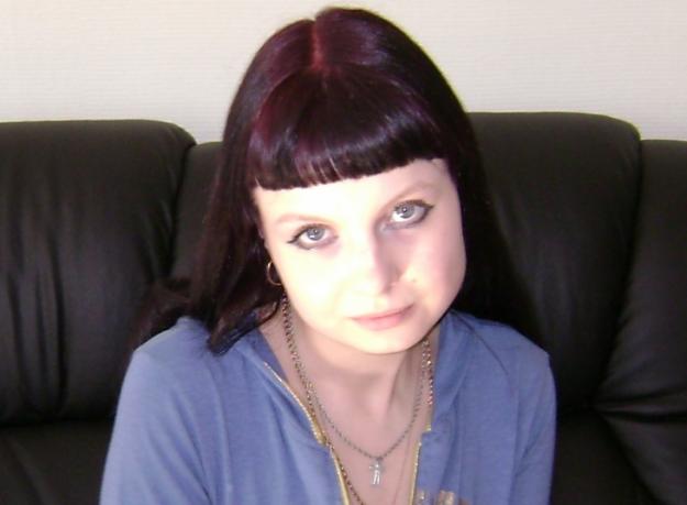 33436477_1.jpg